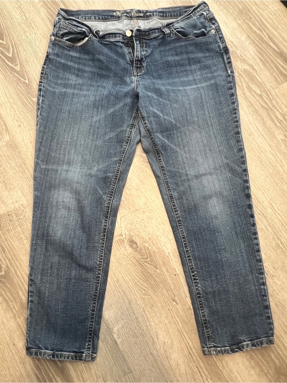 Old Navy Crop Boyfriend Jeans Size 12 Brunswick Medium Wash